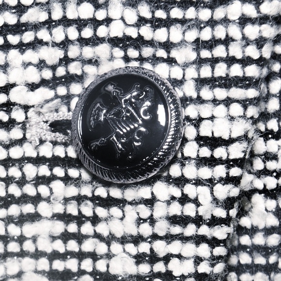 NWT Forever 21 Boucle Double-Breasted Tulip-Hem Jacket with Silver Flecks - Picture 5 of 5